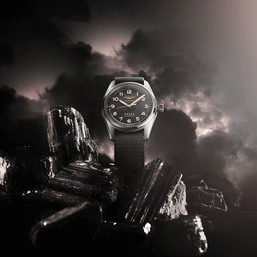 Montre Longines Spirit automatique cadran anthracite bracelet synthétique anthracite 40 mm L3.810.1.53.2
