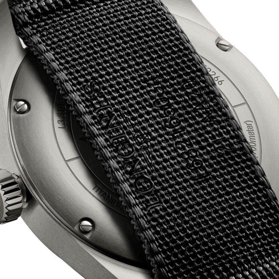 Montre Longines Spirit automatique cadran anthracite bracelet synthétique anthracite 40 mm L3.810.1.53.2