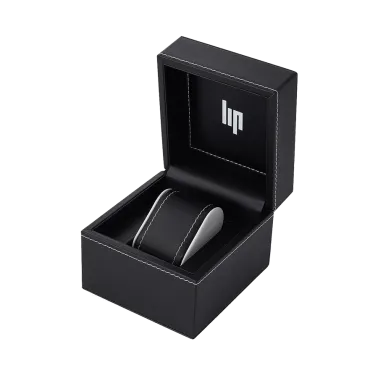 Montre Lip Churchill T24 Petite Seconde quartz cadran doré bracelet cuir marron 42 x 24 mm 671277