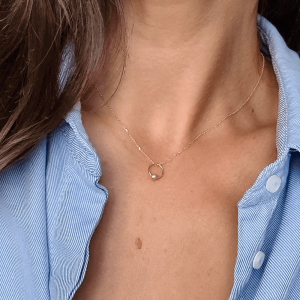Claverin Small Ring necklace in yellow gold and natural pink pearl Lepage