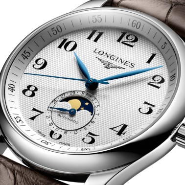 Montre Longines Master Collection automatique cadran argenté phases de lune bracelet cuir brun 40 mm L2.909.4.78.3