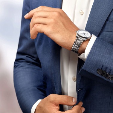 Montre Longines Master Collection automatique cadran argenté phases de lune bracelet acier 40 mm L2.909.4.78.6