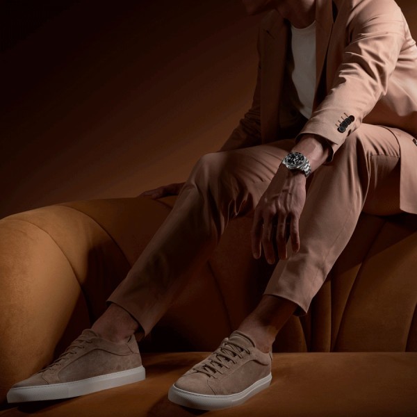 Longines Hydroconquest automatic stainless steel watch with black dial 43 mm