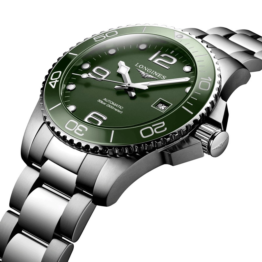 Montre Longines HydroConquest automatique cadran vert bracelet acier 43 mm L3.782.4.06.6