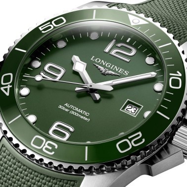 Montre Longines HydroConquest automatique cadran vert bracelet caoutchouc vert 43 mm L3.782.4.06.9