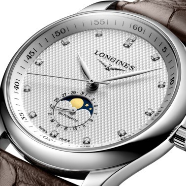Montre Longines Master Collection automatique index diamants cadran argenté bracelet cuir brun 40 mm