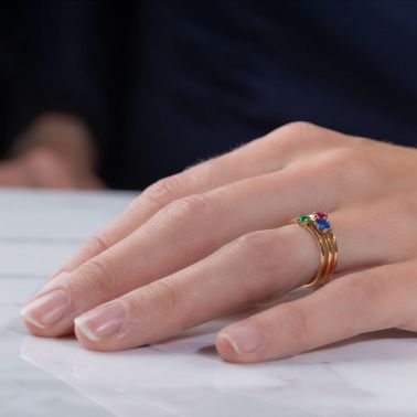 Solitaire Lepage Idylle en or blanc et rubis LES9S43CG LES9E37CG LES9R35CG