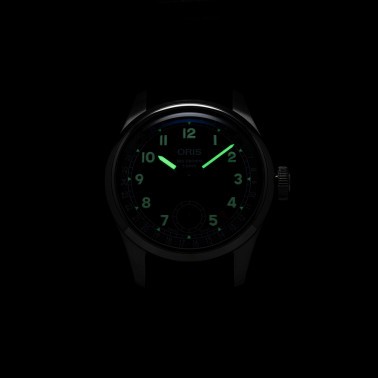 Montre Oris Big Crown Pointer Date Calibre 403 cadran bleu bracelet cuir noir 38 mm