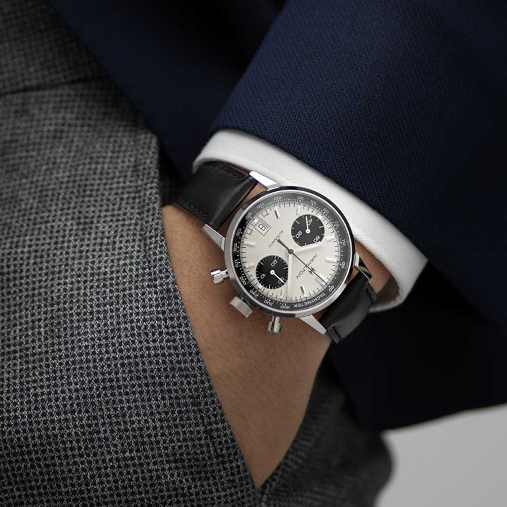 Montre Hamilton American Classic Intra-Matic cadran blanc bracelet cuir noir 40 mm H38416711