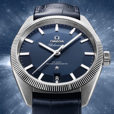Montre Omega Constellation Globemaster Co-Axial Master Chronometer cadran bleu bracelet cuir bleu 39 mm 130.33.39.21.03.001