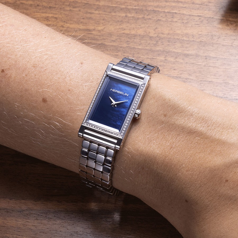 Montre Michel Herbelin Coffret Antarès quartz cadran bleu nacré bracelets acier et cuirs bleus