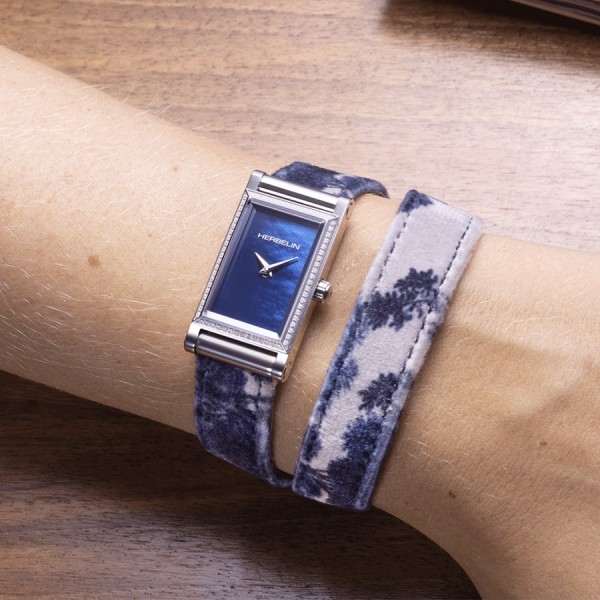 Montre Michel Herbelin Coffret Antarès quartz cadran bleu nacré bracelets acier et cuirs bleus