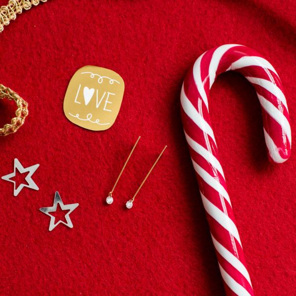 Boucles d'oreilles La Brune et La Blonde Majorette or jaune 2 diamants taille brillant 0,20 carat