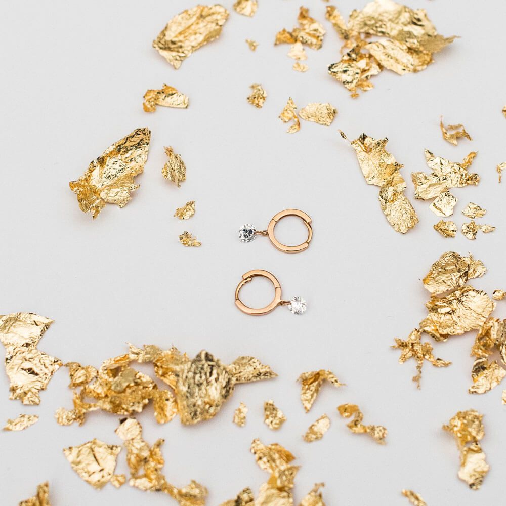 Mini créoles La Brune et La Blonde 360° en or jaune 2 diamants taille brillant 2 x 0,30 carat