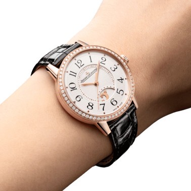 Montre Jaeger-LeCoultre Rendez-Vous Classic Night & Day Or Rose automatique lunette sertie cadran beige bracelet cuir noir 34 mm