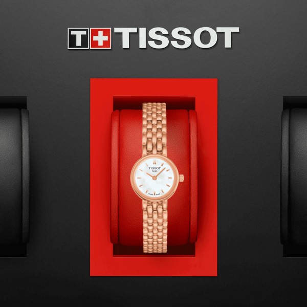 Montre Tissot T-Lady Lovely quartz cadran nacre bracelet acier PVD or rose 19,5 mm
