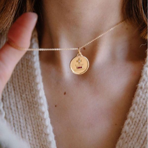 Médaille Augis Amour l'Intemporelle en or jaune et diamant