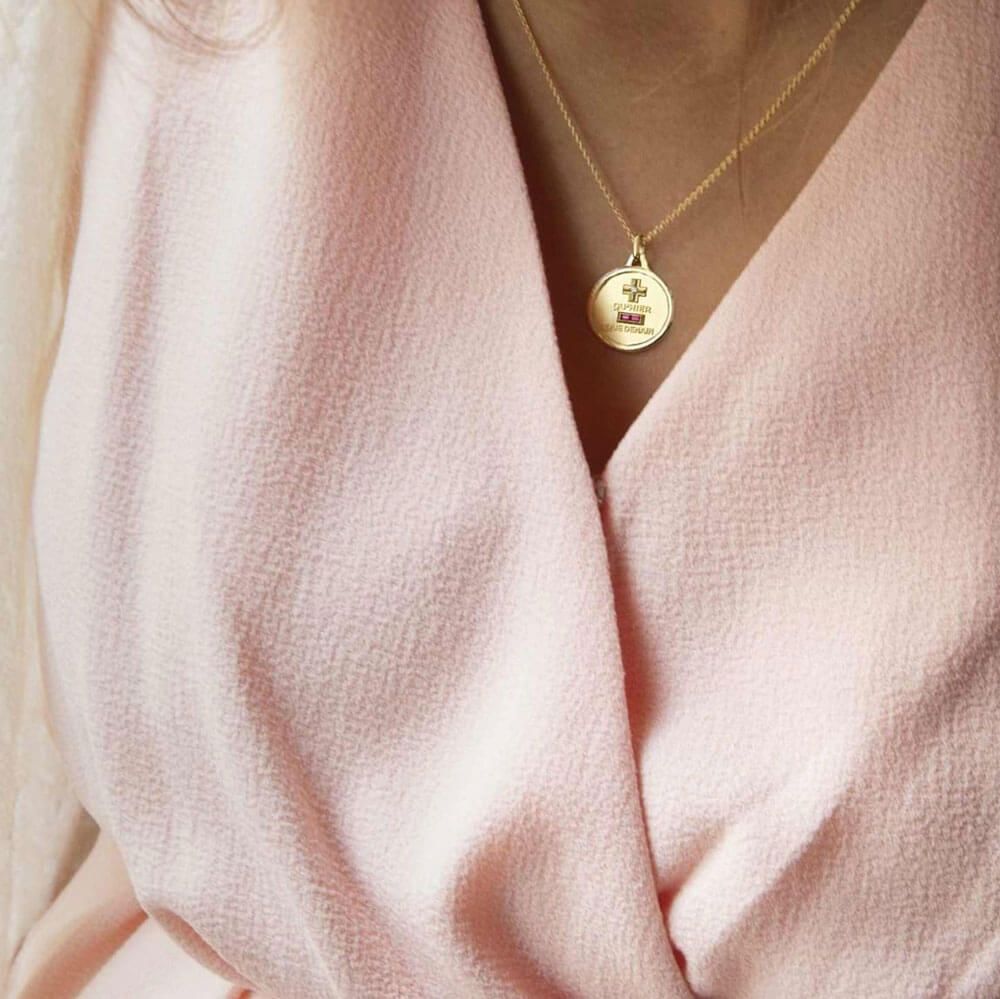 Médaille Augis Amour l'Intemporelle en or jaune et diamant