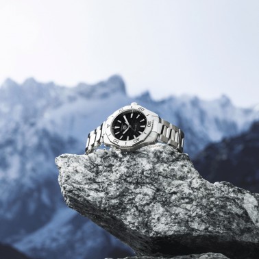 Montre TAG Heuer Aquaracer Professional 200 quartz cadran noir bracelet acier 40 mm