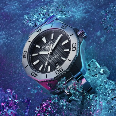 Montre TAG Heuer Aquaracer Professional 200 automatique cadran noir bracelet acier 40 mm WBP2110.BA0627