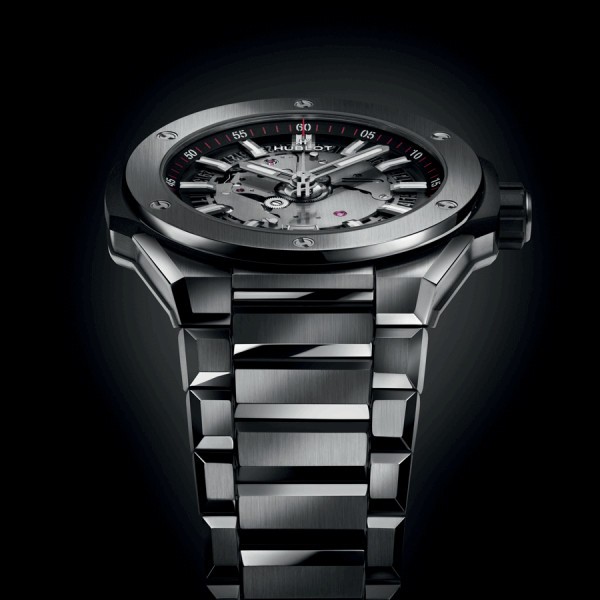 Montre Hublot Big Bang Integral Time Only Titanium automatique cadran gris bracelet titane gris 40 mm