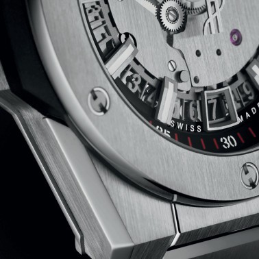 Montre Hublot Big Bang Integral Time Only Titanium automatique cadran gris bracelet titane gris 40 mm