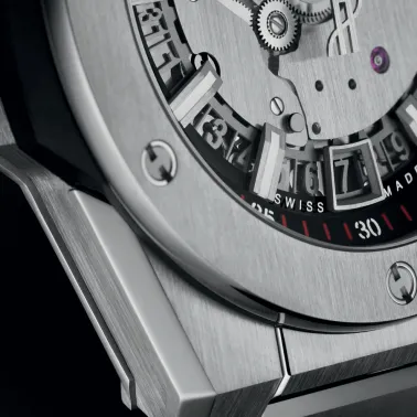 Montre Hublot Big Bang Integral Time Only Titanium automatique cadran gris bracelet titane gris 40 mm