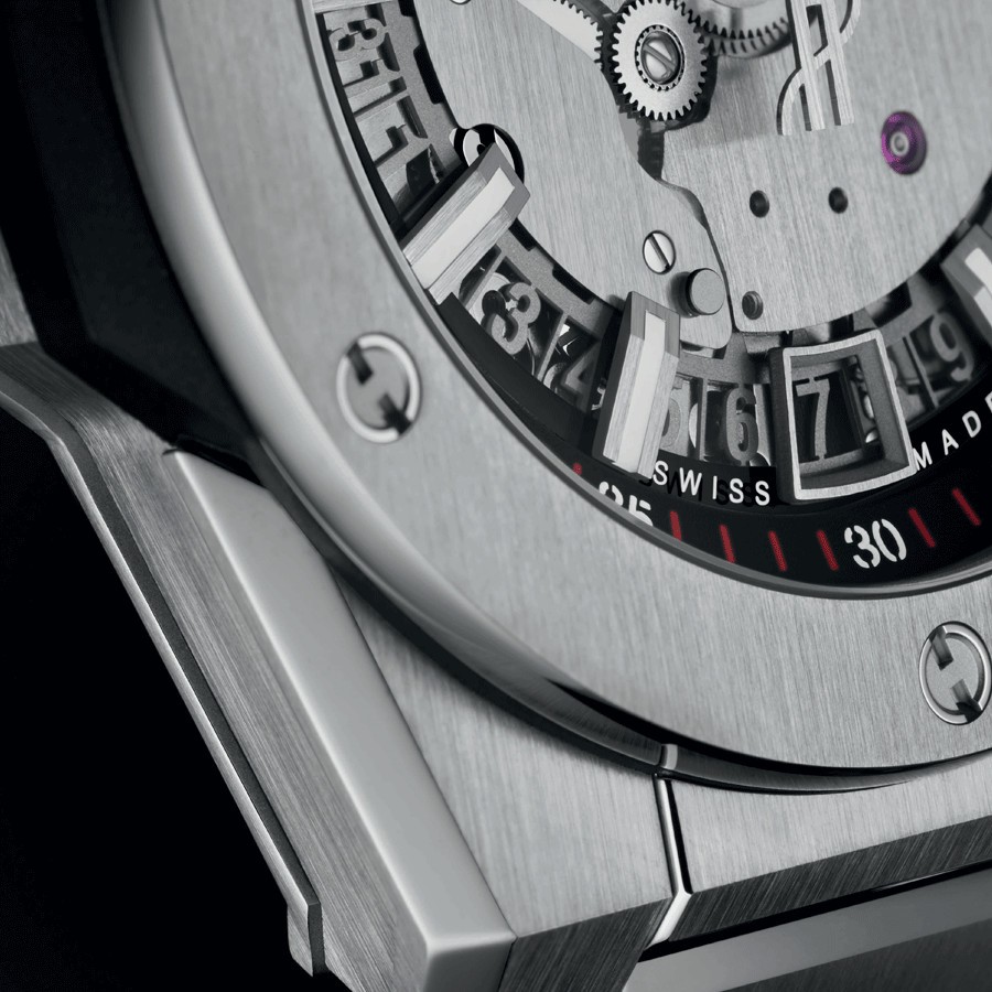 Montre Hublot Big Bang Integral Time Only Titanium automatique cadran gris bracelet titane gris 40 mm