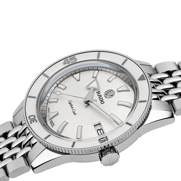 Montre Rado Captain Cook automatique cadran argenté bracelet acier 37 mm R32500013