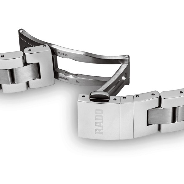 Montre Rado Captain Cook automatique cadran vert bracelet acier trois rangs 42 mm R32105313