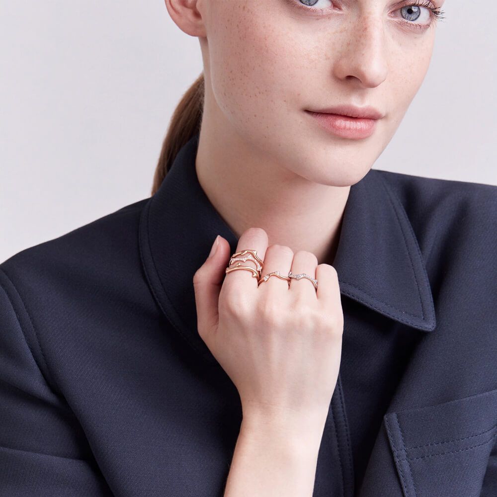 Dior Bois de Rose ring in pink gold and diamond pavement - Lepage