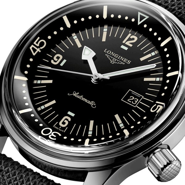 Montre Longines Heritage Diver automatique cadran noir bracelet textile gris 36 mm