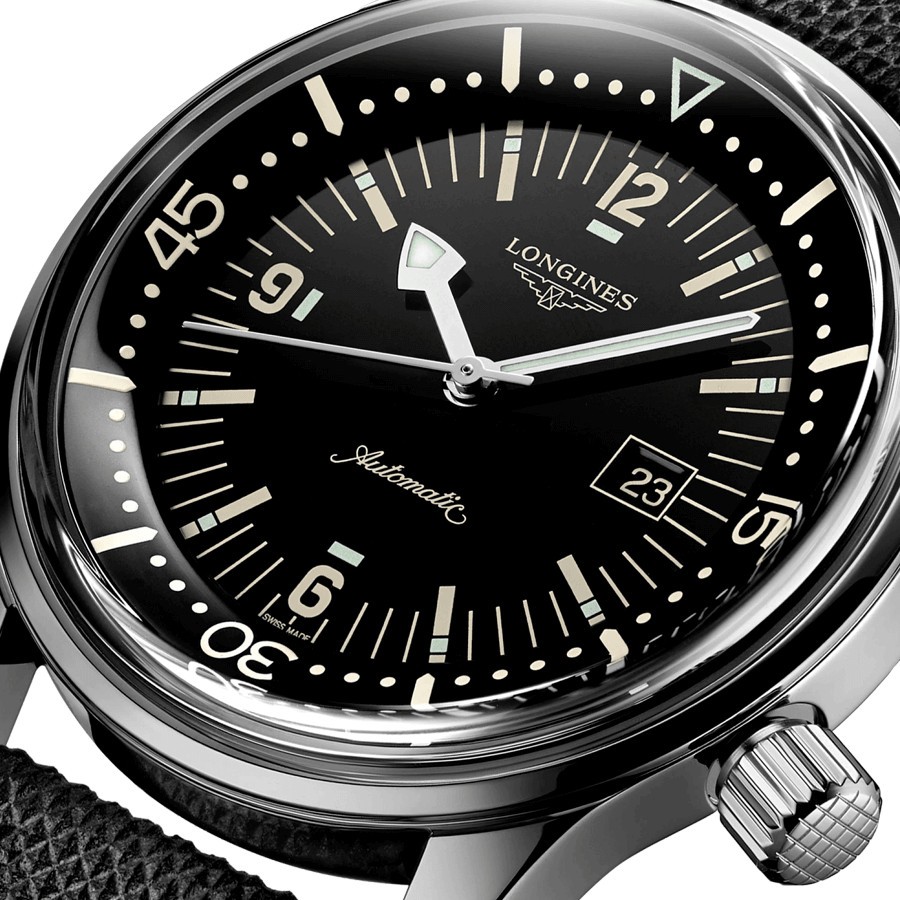 Montre Longines Heritage Diver automatique cadran noir bracelet textile gris 36 mm