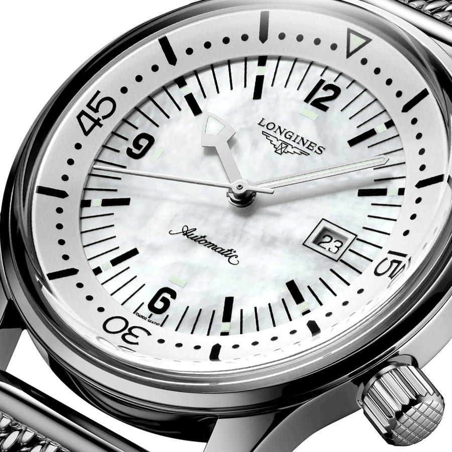 Montre Longines Heritage Diver automatique cadran nacre bracelet maille milanaise 36 mm