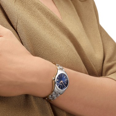 Montre Longines Conquest Classic quartz cadran bleu bracelet acier 34 mm L2.386.4.92.6