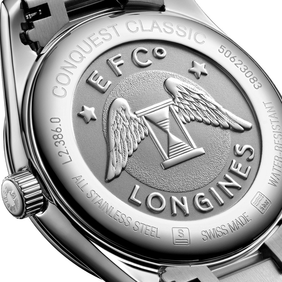 Montre Longines Conquest Classic quartz cadran argenté lunette sertie bracelet acier 29,5 mm L2.286.0.72.6