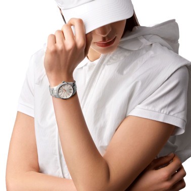 Montre Longines Conquest Classic quartz cadran argenté bracelet acier 34 mm L2.386.4.72.6