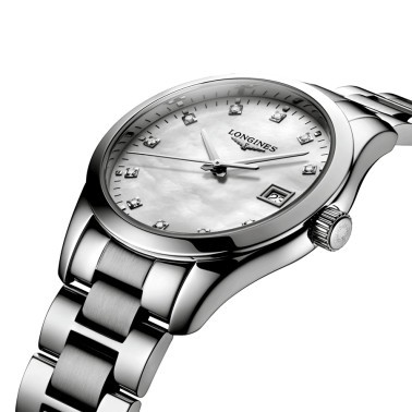 Montre Longines Conquest Classic quartz cadran nacre blanche bracelet acier 34 mm L2.386.4.87.6