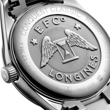Montre Longines Conquest Classic quartz cadran nacre blanche bracelet acier 34 mm L2.386.4.87.6