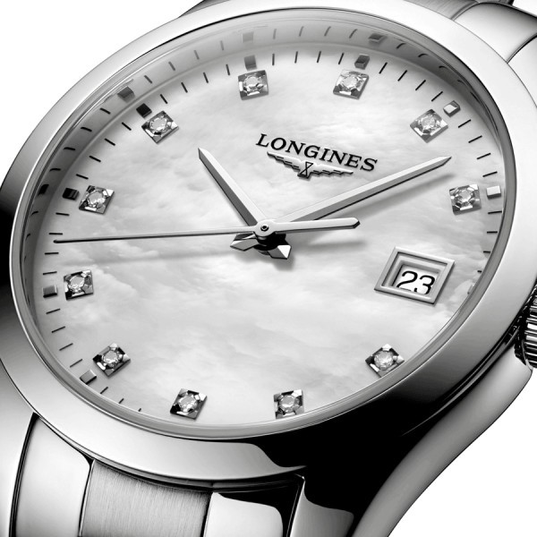 Montre Longines Conquest Classic quartz cadran nacre blanche bracelet acier 34 mm L2.386.4.87.6