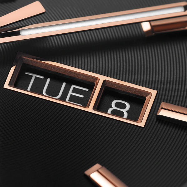 Montre TAG Heuer Carrera Calibre 5 Day-Date automatique cadran noir bracelet cuir noir 41 mm