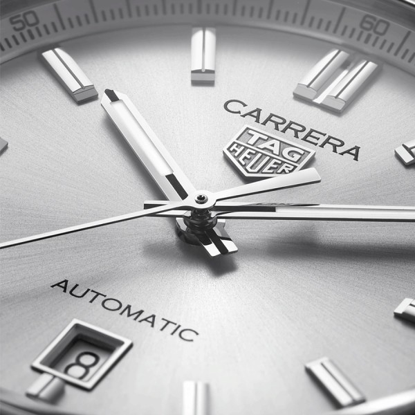 Montre TAG Heuer Carrera Calibre 5 automatique cadran argent bracelet cuir noir 39 mm WBN2111.FC6505