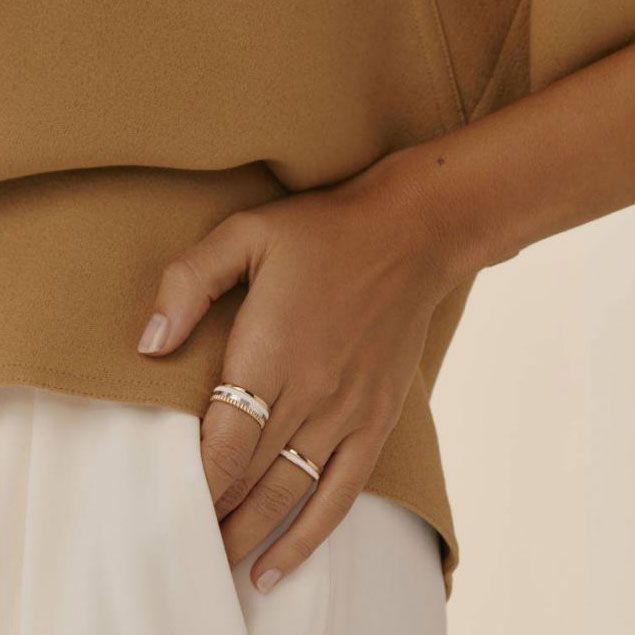 Bague Boucheron Quatre White Edition small trois ors et céramique blanche