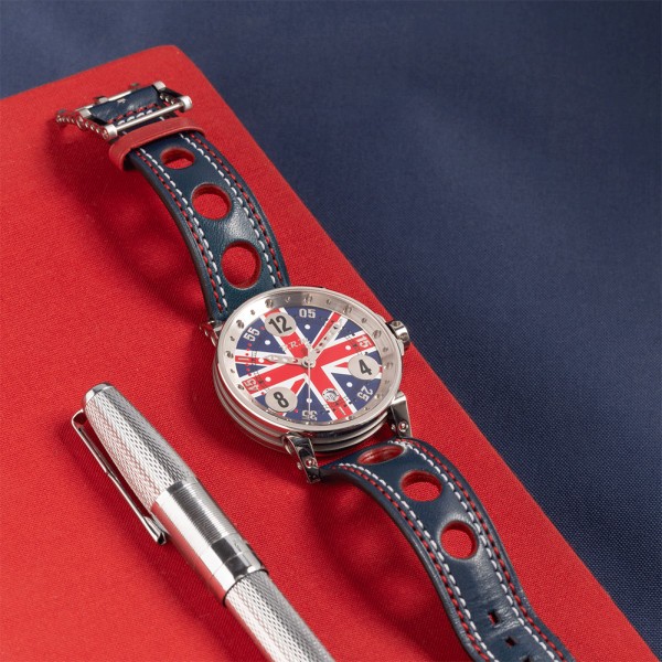 Montre BRM V6-44 "England" automatique NOS 44 mm
