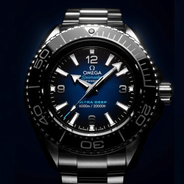 Montre Omega Seamaster Planet Ocean 6000M Ultra Deep Co-Axial cadran bleu bracelet acier 45,5 mm