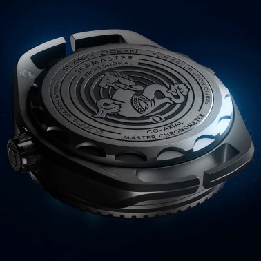 Montre Omega Seamaster Planet Ocean 6000M Ultra Deep Co-Axial titane cadran noir bracelet NATO 45,5 mm
