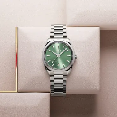 Omega Seamaster Aqua Terra 150m Co-Axial Master Chronometer green dial steel bracelet 38 mm