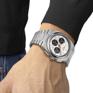 Montre Tissot PRX Chronographe automatique cadran argent bracelet acier 42 mm