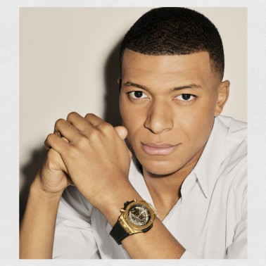 Hublot Big Bang Unico Yellow Gold watch skeleton dial black rubber strap 42 mm