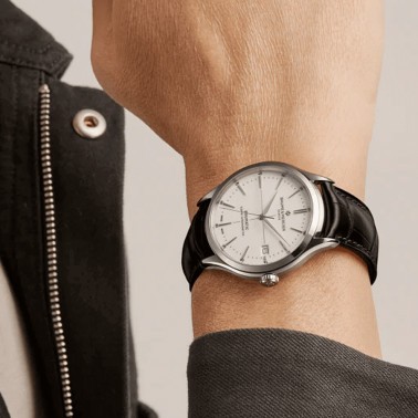 Montre Baume et Mercier Clifton Baumatic COSC cadran blanc bracelet cuir alligator noir 40 mm 10518